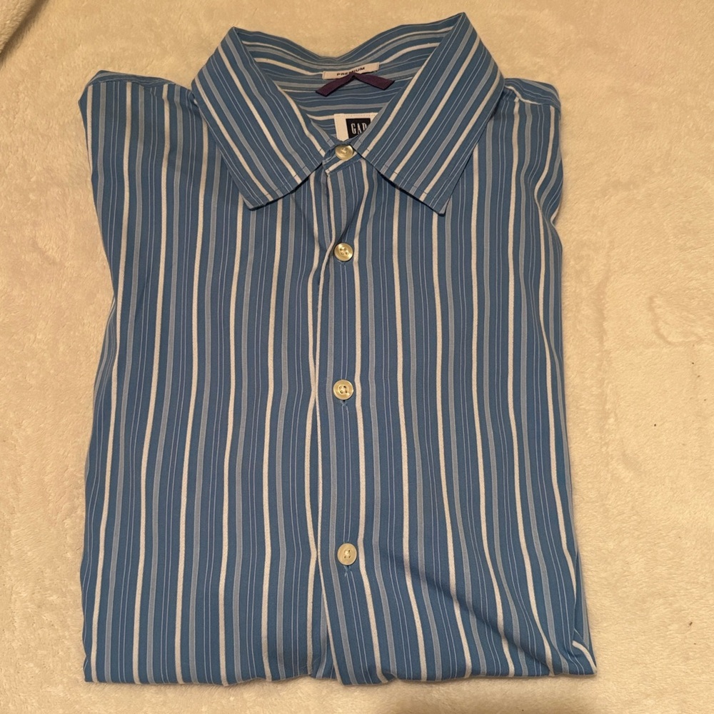💙 Gap Long Sleeve Dress Shirt